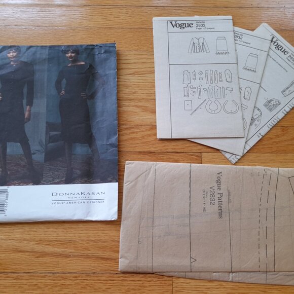 Jacket and Skirt Sewing Pattern Vogue 2832 Size 12-16 UNCUT Vintage 2000s - Picture 9 of 10